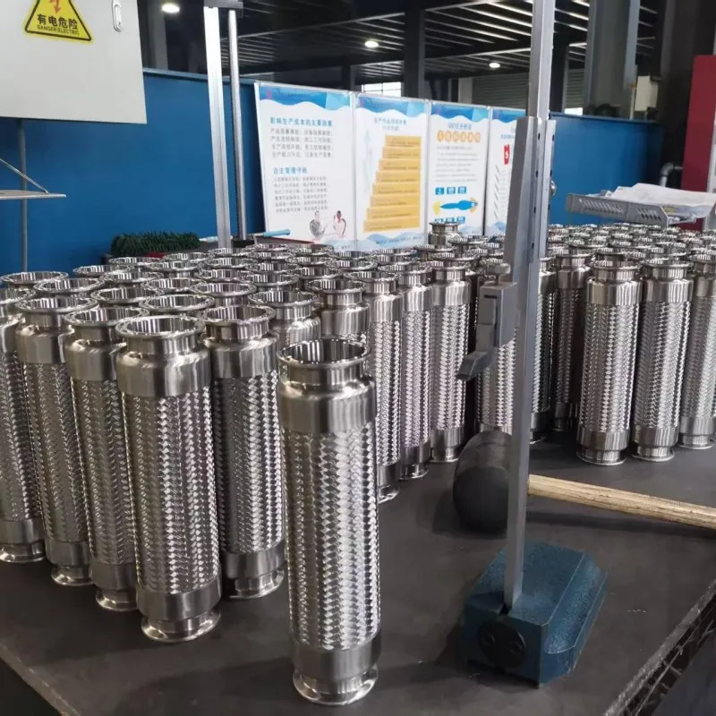 Металлические гибкие шланги с патронным соединением (5)