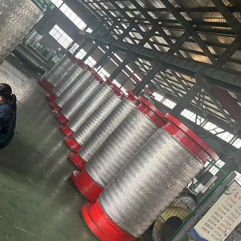 Металлические гибкие шланги со стальной оплеткой (2)